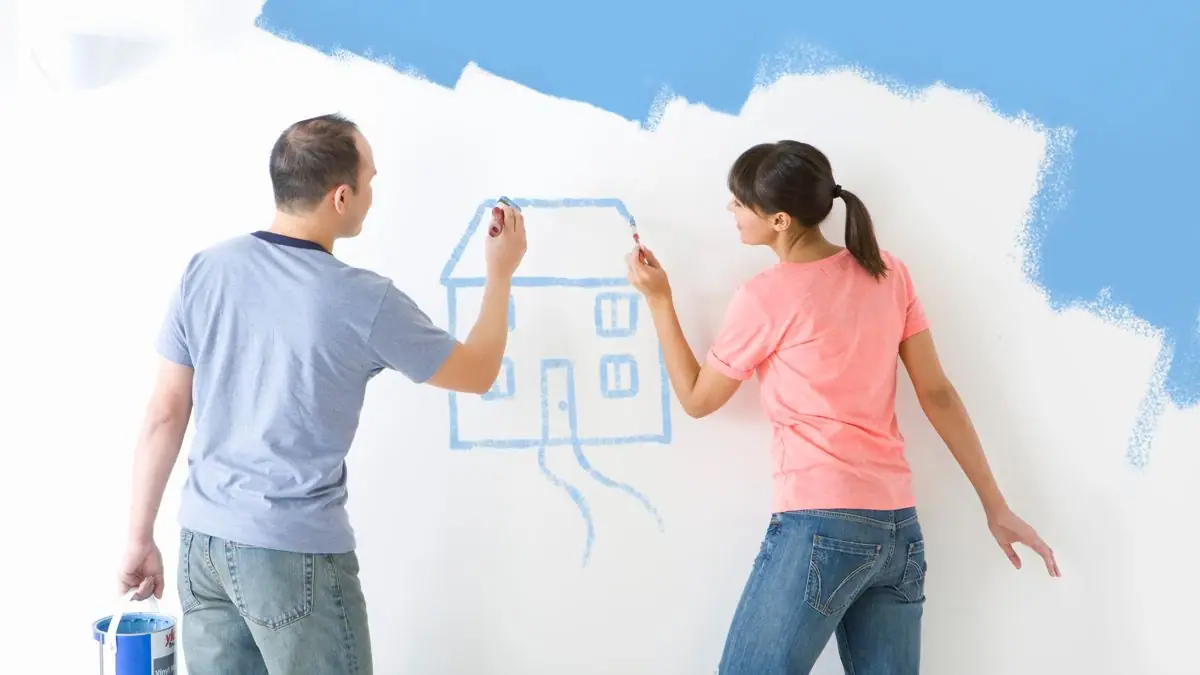 Decluttering Before Renovating a Home