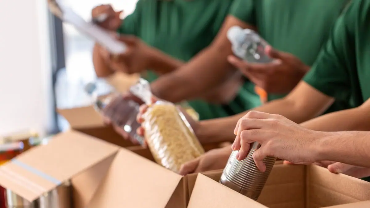 The Environmental Impact of Donating vs Dumping