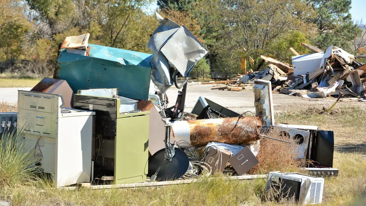 The Ultimate Sacramento Junk Removal Checklist: 25 Items We Haul
