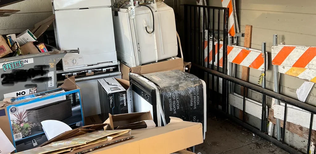 Junk removal elk grove
