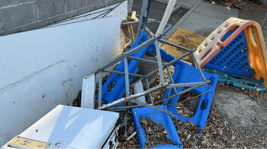 Davis hauling and junk removal