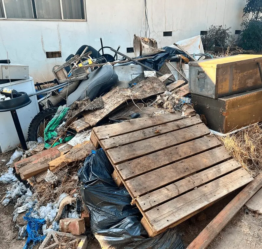 Davis hauling and junk removal