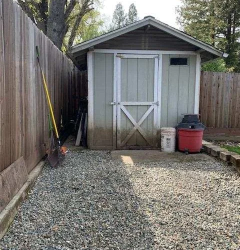 Shed 6 480x500